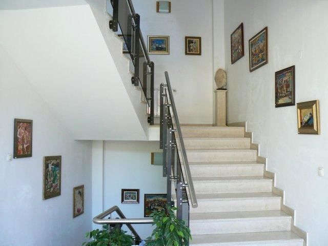 Отель Art Hotel Galeria Плевен-10